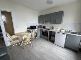 Unit 2 Island View Apartments With Stunning Harbour View