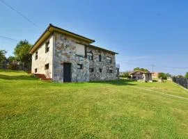 210A Casa Linares Amplia casa en Villaviciosa