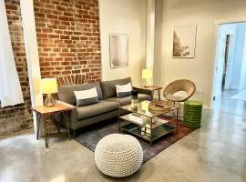 Warehouse District Intimate One Bedroom