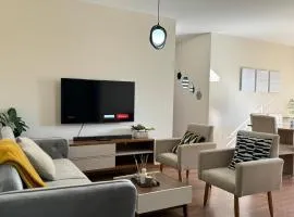 Familiar con terraza privada zona norte