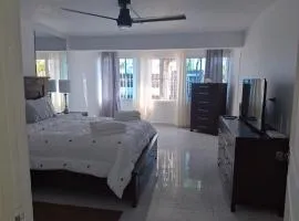 Beautiful condo in Sosua walking distance from everything