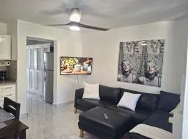 Beautiful condo in Sosua walking distance from everything