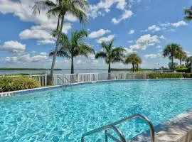 HVC 203 Spa Pool on Longboat Key