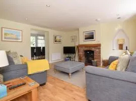 4 Bed in Docking 91588