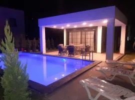 Oa Ceșme Villa