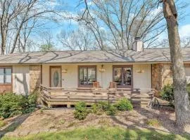 Cozy Bike-In & Out Retreat - Fire Pit Pet Friendly