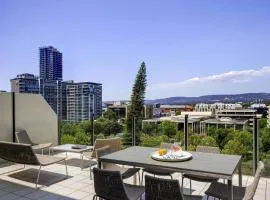 Mantra Hindmarsh Square
