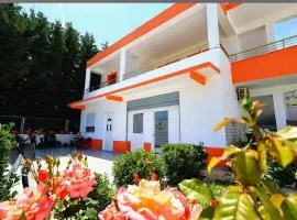 Villa LIKAJ