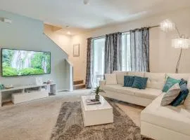 Modern Family Townhome with Patio in Riverview!