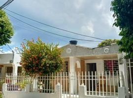 Samaringo hospedaje, hotel in Santa Marta