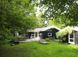 8 person holiday home in Tisvildeleje