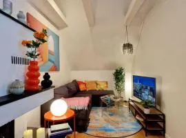 King bed Great location Top floor