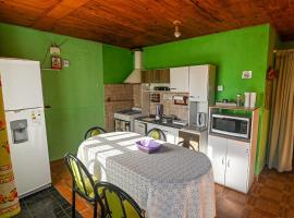 Tu refugio en Caleta Olivia, hotel in Caleta Olivia