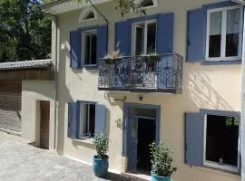 Cottage by River with Spa near Carcassonne