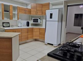 Casa Shanti Coliving Master, spa hotel in Dourados