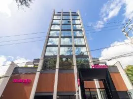 Edificio Village Lofts - Ao lado da Vila Germânica