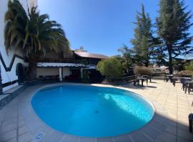 Hotel Carlos Paz Centro - MONTECATINI, מקום אירוח בויז'ה קרלוס פאס