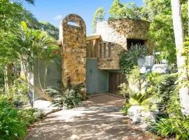 Little Cove 4BR Home, Pool, Pool table, Sleeps 16