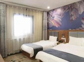 PAI Hotel Chengde Pingquan Central Square