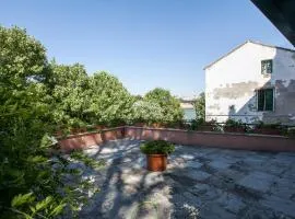 SevillaHome - Bonito Piso Junto al Rio