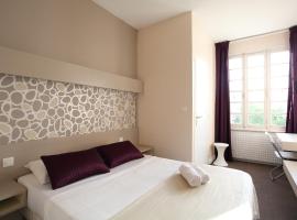 Little Lodge Hôtel, hotel in Brest