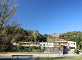 B&B HOTEL Villeneuve Loubet Village, hotel v destinácii Villeneuve-Loubet