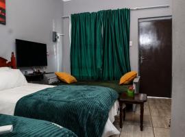 Emerald Green Family Haven!, levný hotel v destinaci Rustenburg