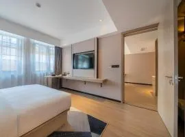 Borrman Hotel Chongqing Auto Expo Sanya Bay Light Rail Station