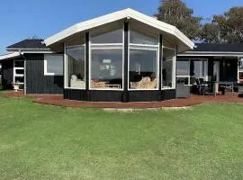 Lovely Holiday Home With Water View