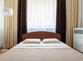 2328 Апартаменты в центре города - выбор для туриста и деловых поездок, hotel in Almaty