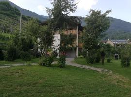 Le Ruote, מלון עם חניה בBerbenno di Valtellina
