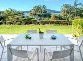 Lagoon Beachfront Lodge 005 on Hamilton Island by HamoRent