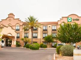 GreenTree Inn and Suites Florence, AZ, hotel with parking in Florence