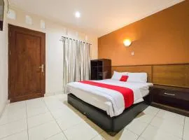 RedDoorz at Alam Hegar Cisarua Puncak