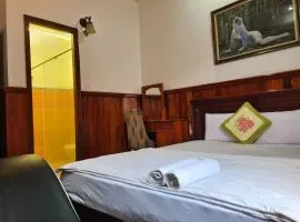 Hotel Long Thành 243 - 酒店