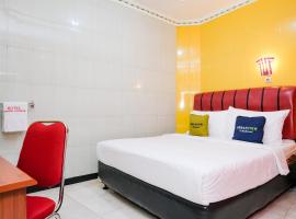 Urbanview Hotel Mawar Sharon near Alun Alun Batu, hotel v destinaci Batu