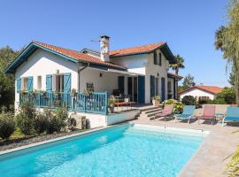 Txori Etxea, bed and breakfast en Ahetze