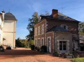 Gite Vichy : Chateau de Charmeil