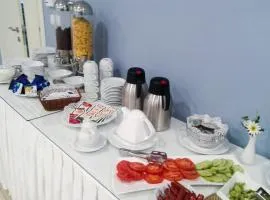 Capital Tirana Hotel Bruçi