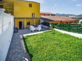 Nice Home In Venafro With House A Mountain View, hotel v destinaci Venafro