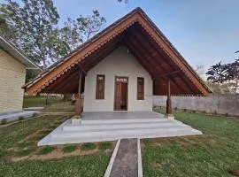 Sandalu Bungalows unit1