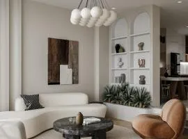 The Pearl Garden Hanoi-Tranquil Stay with Private Balcony-Free Laundry