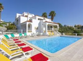Villa Curva do Monte by Villa Plus