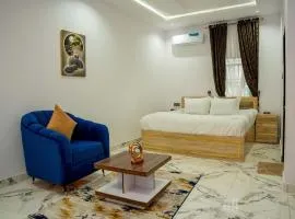Jennis Apartment