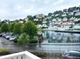 Nice Apartment In Farsund With House Sea View