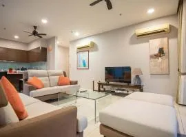Modern 3BR Somerset Apt with Harbour View