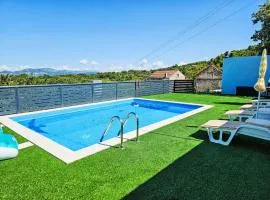 Holiday Home Sunrise by Interhome