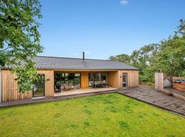 Holiday Home Liutulf - 350m to the fjord by Interhome, hotel na may mga hot tub sa Skjern