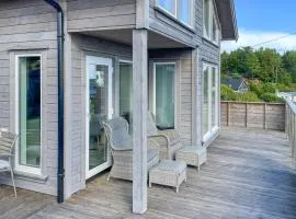 Lovely Home In Sandviga With House Sea View