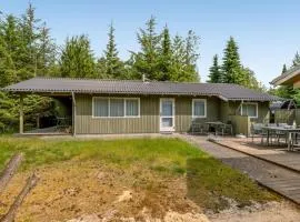 Holiday Home Edle - from the sea by Interhome